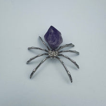Load image into Gallery viewer, Amethyst Cluster Spider
