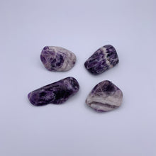 Load image into Gallery viewer, Chevron Amethyst - Large Tumble