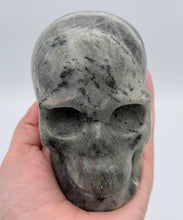 Load image into Gallery viewer, Purple Rainbow Spectrolite Skull
