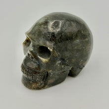 Load image into Gallery viewer, Labradorite Skull