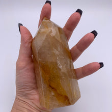 Load image into Gallery viewer, Golden Healer Quartz
