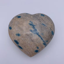 Load image into Gallery viewer, Azurite Granite Heart 1