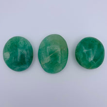 Load image into Gallery viewer, Green Fluorite Palm Stone