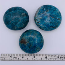 Load image into Gallery viewer, Blue Apatite Palm Stone