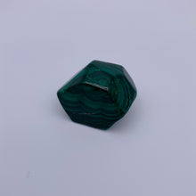 Load image into Gallery viewer, Malachite Freeform (Small)