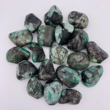 Load image into Gallery viewer, Emerald Tumble