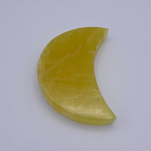 Load image into Gallery viewer, Lemon Calcite Moon