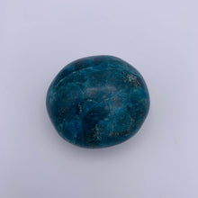 Load image into Gallery viewer, Blue Apatite Palm Stone