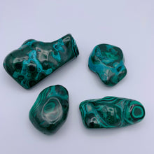 Load image into Gallery viewer, Malachite/Chrysocolla Freeform