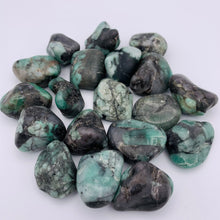 Load image into Gallery viewer, Emerald Tumble