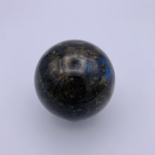 Load image into Gallery viewer, Labradorite Sphere 3
