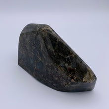 Load image into Gallery viewer, Labradorite Freeform 2
