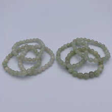 Load image into Gallery viewer, Light Green Aventurine Bracelet