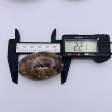 Load image into Gallery viewer, Smoky Quartz Palm Stone