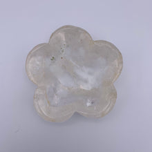 Load image into Gallery viewer, Clear Quartz Flower Bowl