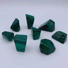 Load image into Gallery viewer, Malachite Freeform (Small)
