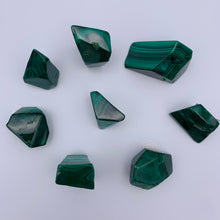 Load image into Gallery viewer, Malachite Freeform (Small)