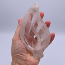 Load image into Gallery viewer, Clear Quartz Leaf Bowl