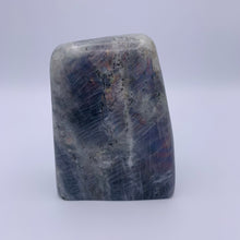 Load image into Gallery viewer, Spectrolite Freeform 3