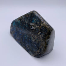 Load image into Gallery viewer, Labradorite Freeform 2
