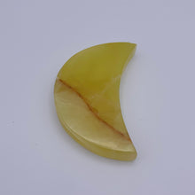 Load image into Gallery viewer, Lemon Calcite Moon