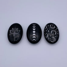 Load image into Gallery viewer, Obsidian Palm Stone