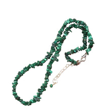 Load image into Gallery viewer, Malachite Inspired / 16" Chip Choker Necklace
