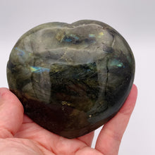 Load and play video in Gallery viewer, Labradorite Puffy Heart 2

