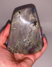 Load and play video in Gallery viewer, Purple Rainbow Spectrolite Freeform 1
