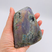 Load image into Gallery viewer, Purple Rainbow Spectrolite Freeform 1
