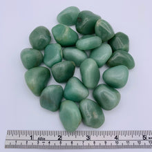Load image into Gallery viewer, Green Aventurine Tumble
