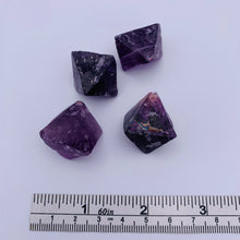 Load image into Gallery viewer, Purple Fluorite - Raw Octahedron
