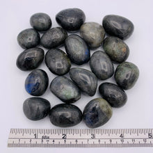Load image into Gallery viewer, Labradorite Tumble (Large)
