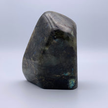 Load image into Gallery viewer, Labradorite Freeform 4
