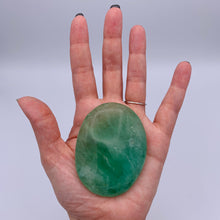 Load image into Gallery viewer, Green Fluorite Palm Stone
