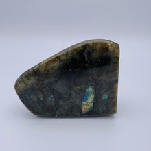 Load image into Gallery viewer, Labradorite Freeform 4
